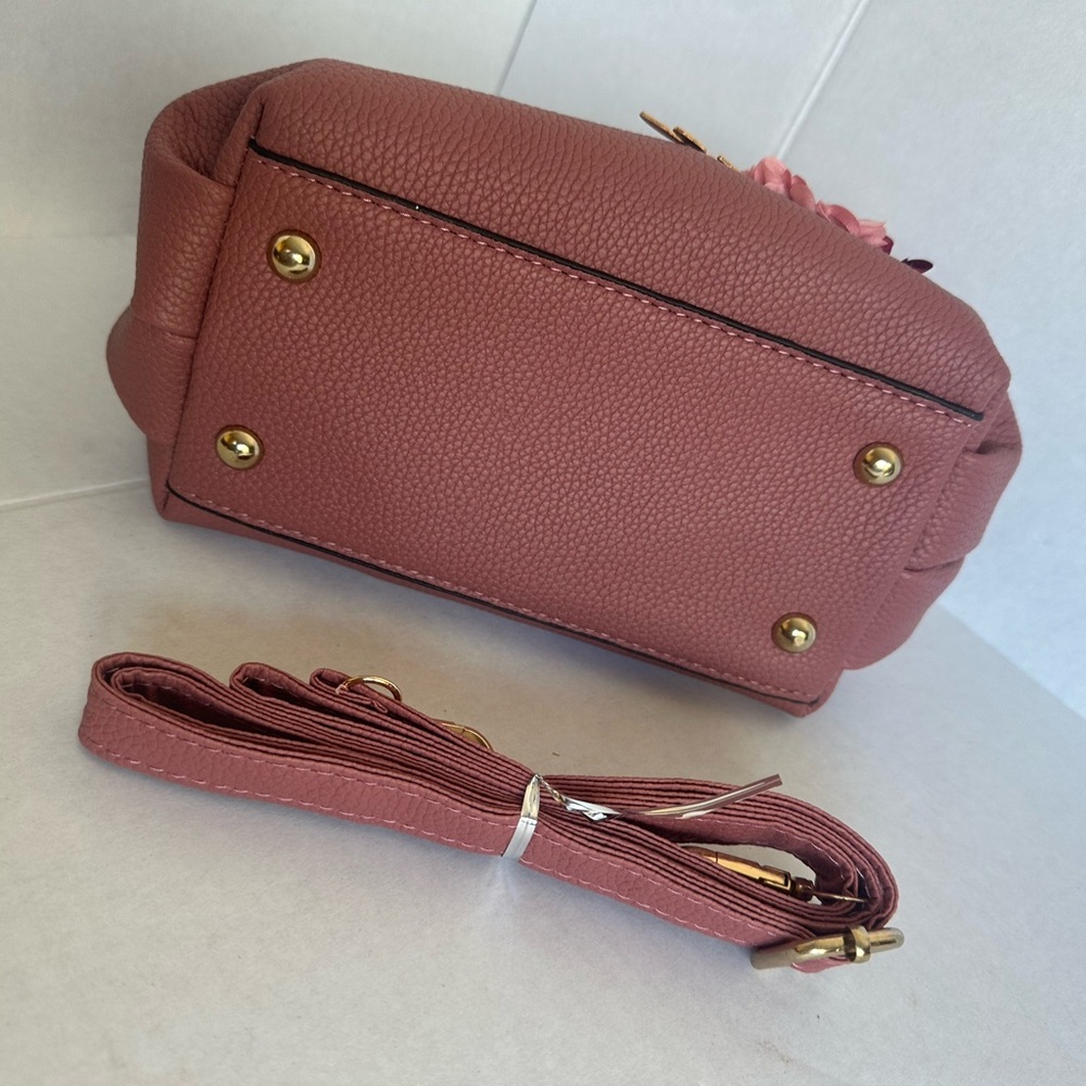 Downupdown Women's Floral 3D Handbag - Picture 7 of 8